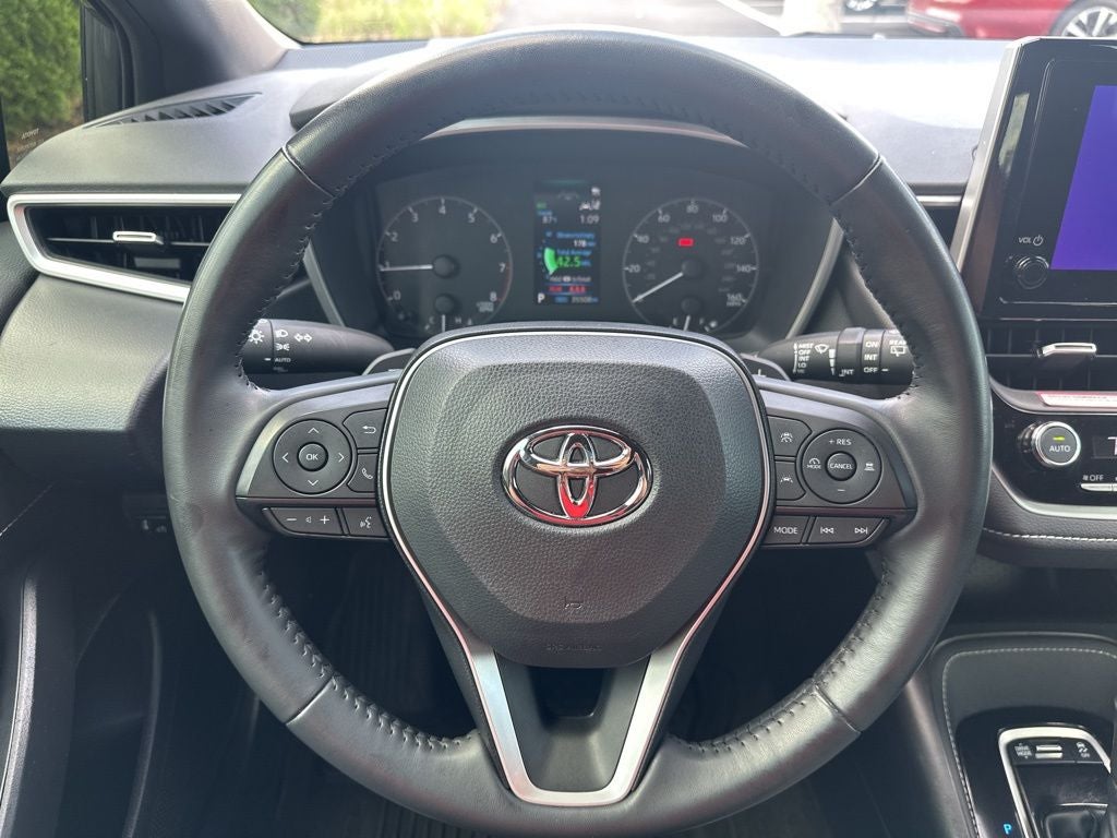 2025 Toyota Corolla Hatchback SE