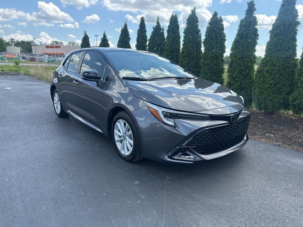 2025 Toyota Corolla Hatchback SE