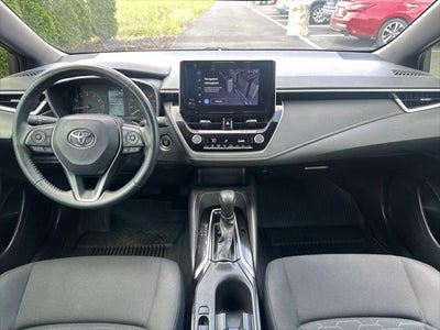 2025 Toyota Corolla Hatchback SE