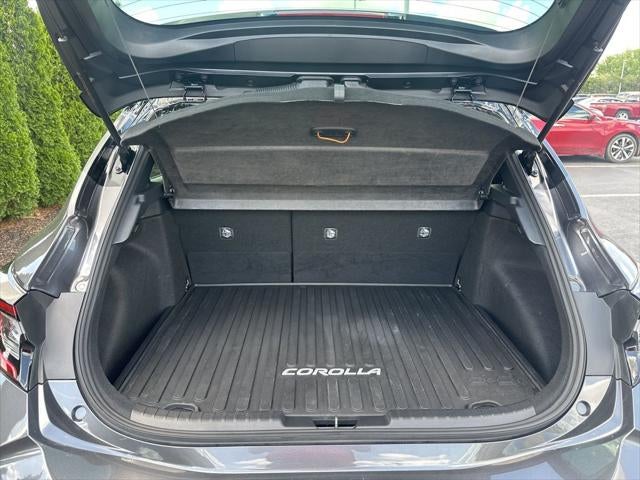 2025 Toyota Corolla Hatchback SE