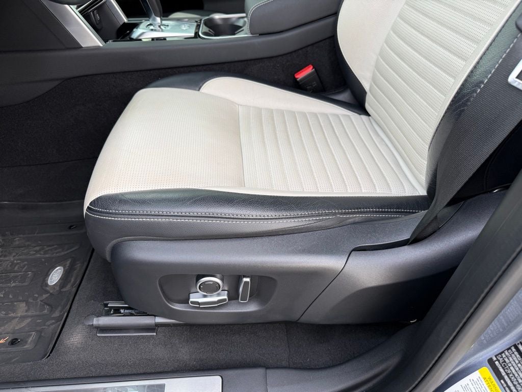 2022 Land Rover Discovery Sport S R-Dynamic