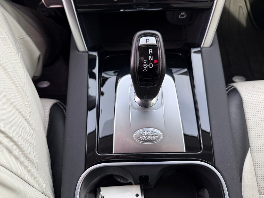 2022 Land Rover Discovery Sport S R-Dynamic