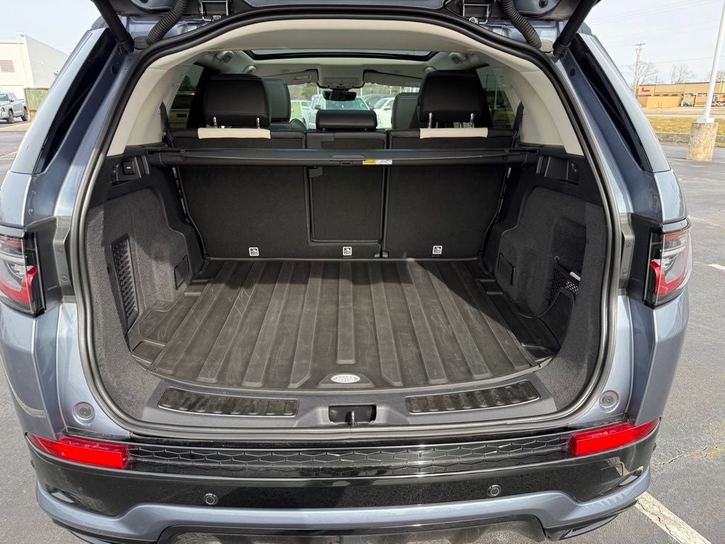 2022 Land Rover Discovery Sport S R-Dynamic