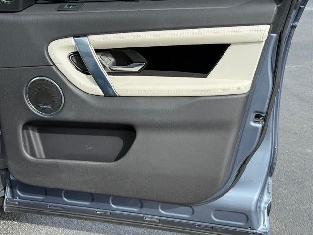 2022 Land Rover Discovery Sport S R-Dynamic