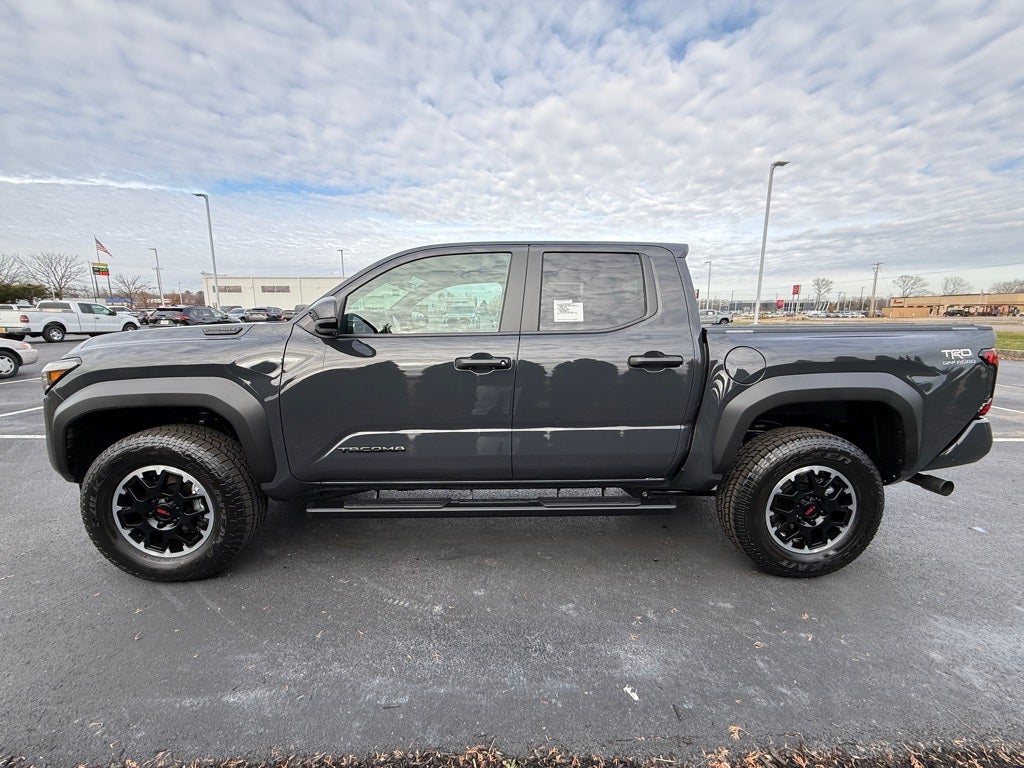 2026 Toyota Tacoma i-FORCE MAX Tacoma TRD Off-Road