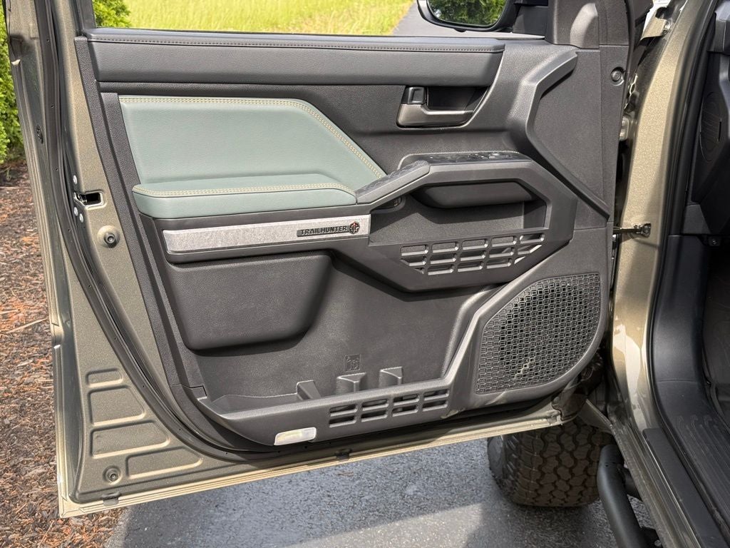 2026 Toyota Tacoma i-FORCE MAX Tacoma Trailhunter