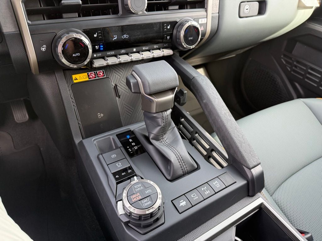 2026 Toyota Tacoma i-FORCE MAX Tacoma Trailhunter