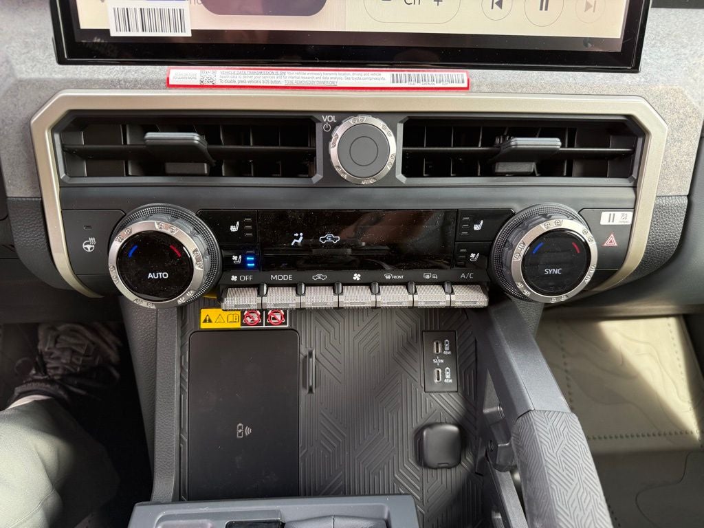 2026 Toyota Tacoma i-FORCE MAX Tacoma Trailhunter
