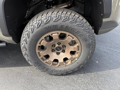 2026 Toyota Tacoma i-FORCE MAX Tacoma Trailhunter