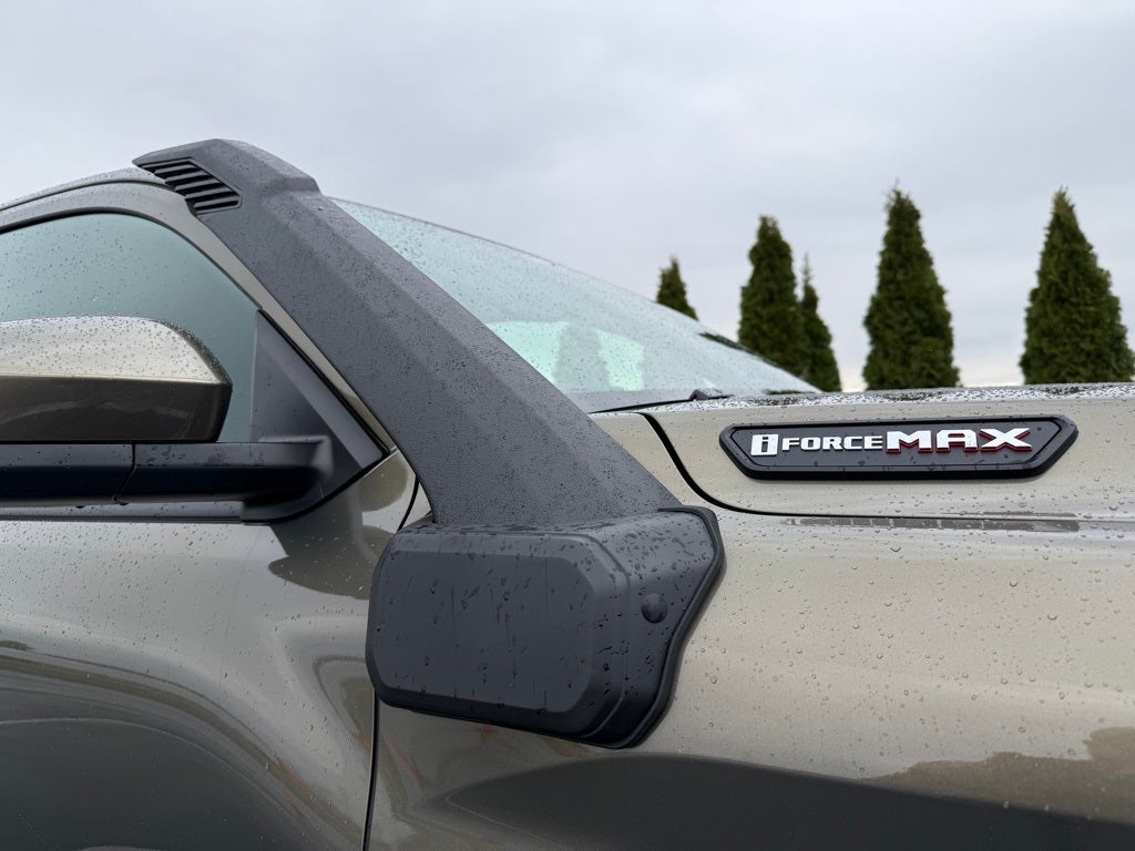 2026 Toyota Tacoma i-FORCE MAX Tacoma Trailhunter