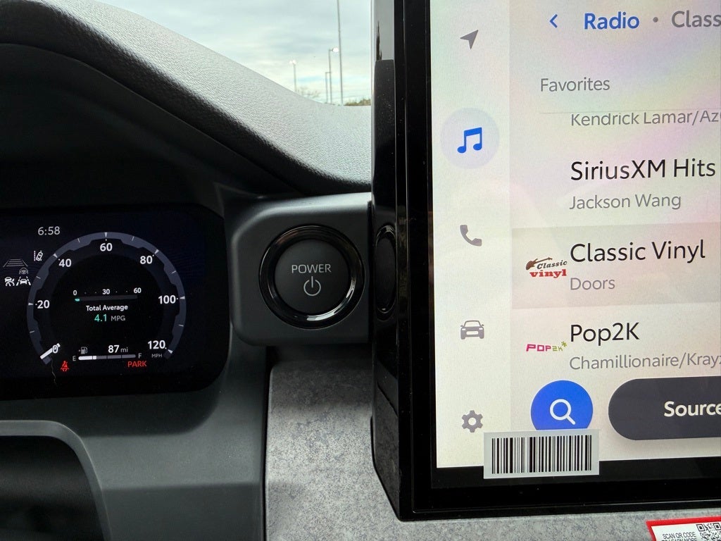 2026 Toyota Tacoma i-FORCE MAX Tacoma Trailhunter