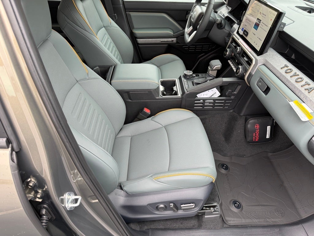 2026 Toyota Tacoma i-FORCE MAX Tacoma Trailhunter