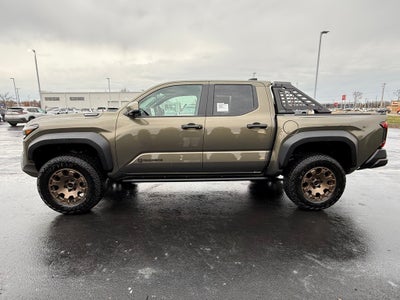 2026 Toyota Tacoma i-FORCE MAX Tacoma Trailhunter