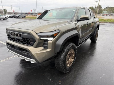 2026 Toyota Tacoma i-FORCE MAX Tacoma Trailhunter