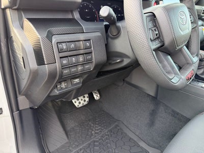 2026 Toyota Tacoma i-FORCE MAX Tacoma TRD Pro
