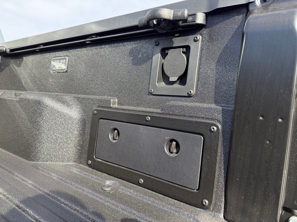 2025 Toyota Tacoma i-FORCE MAX Tacoma TRD Off-Road