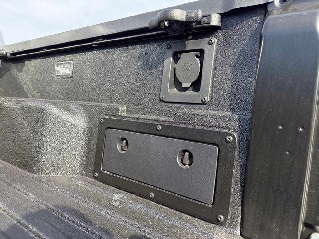 2025 Toyota Tacoma i-FORCE MAX Tacoma TRD Off-Road