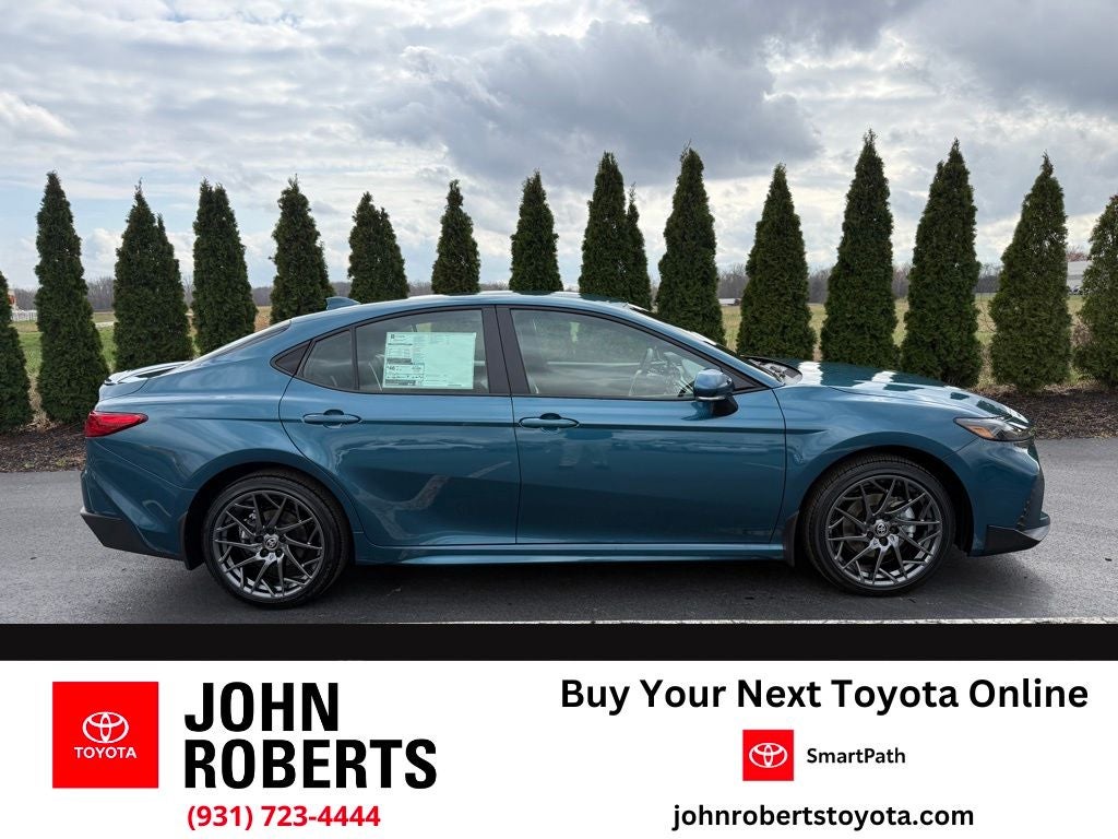 2026 Toyota Camry SE AWD