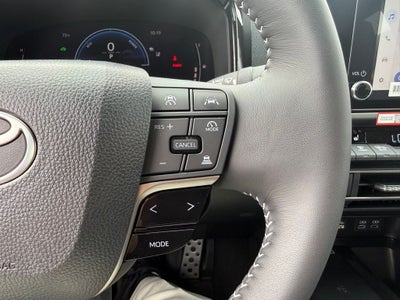 2026 Toyota Camry SE AWD