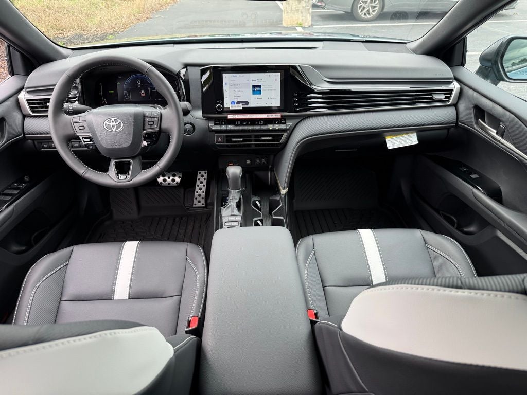 2026 Toyota Camry SE AWD