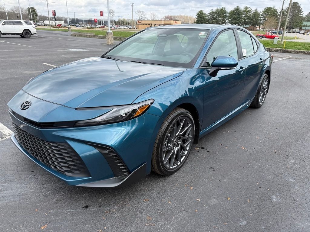 2026 Toyota Camry SE AWD