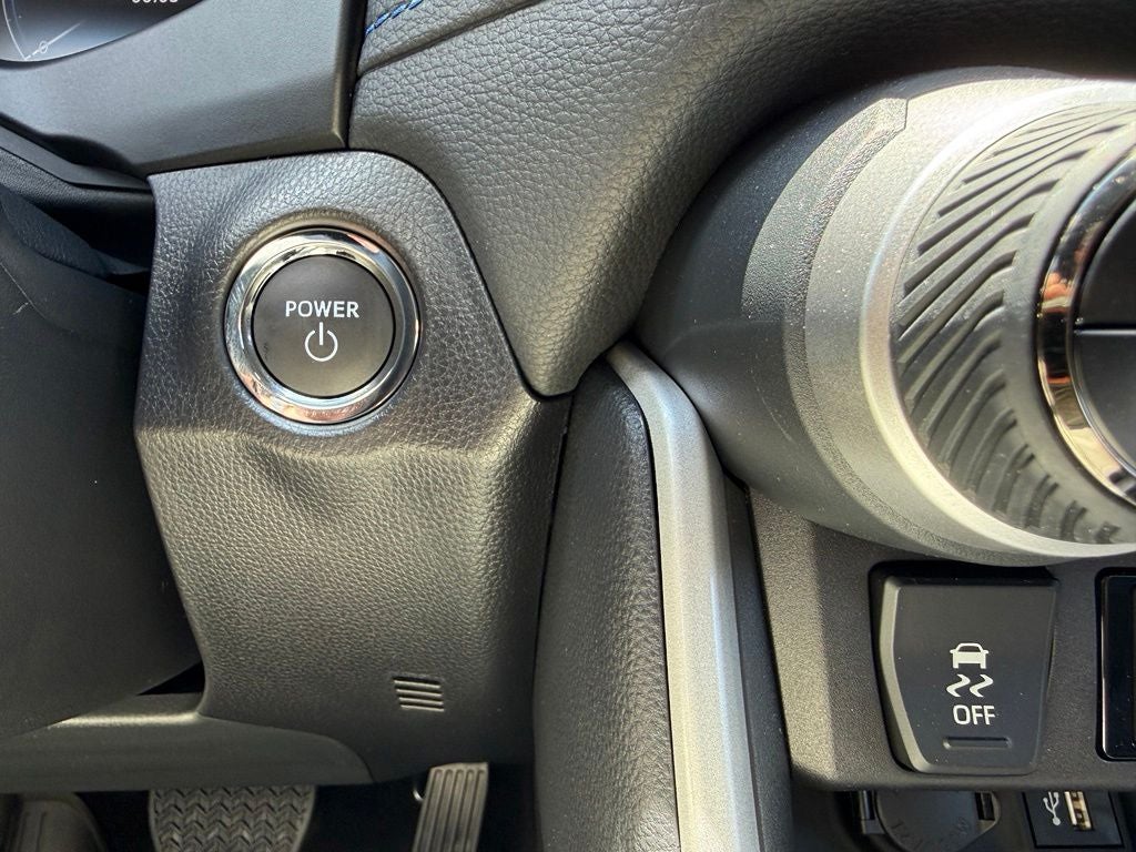 2025 Toyota RAV4 Hybrid XSE