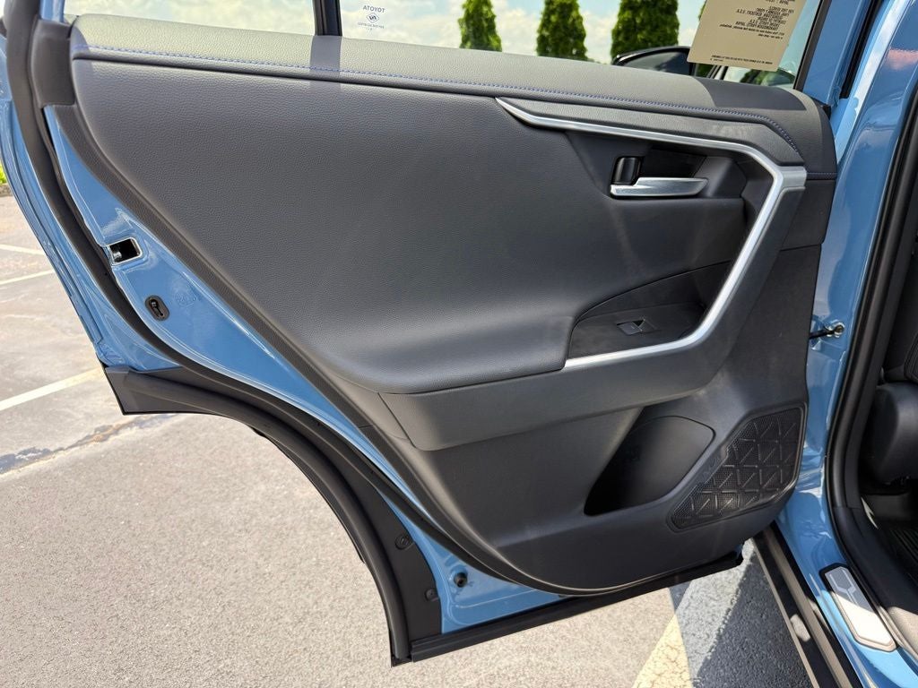 2025 Toyota RAV4 Hybrid XSE
