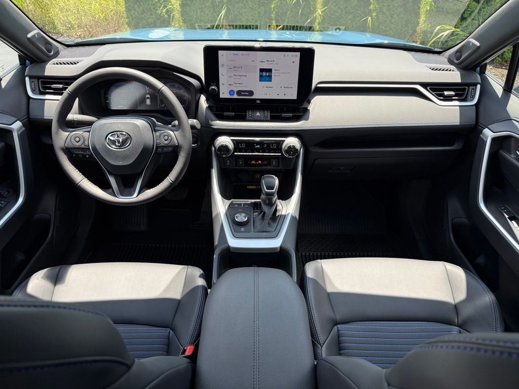 2025 Toyota RAV4 Hybrid XSE