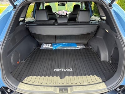 2025 Toyota RAV4 Hybrid XSE