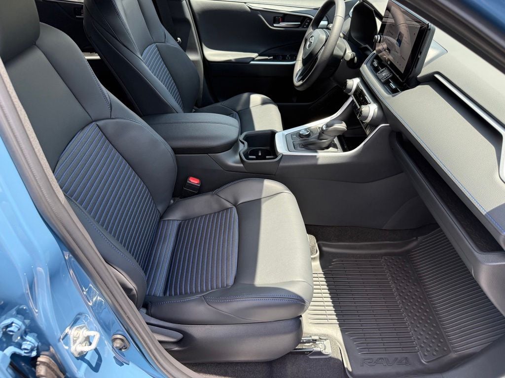 2025 Toyota RAV4 Hybrid XSE
