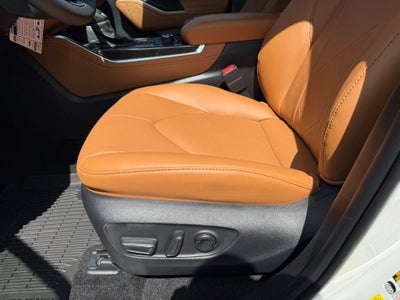 2026 Toyota Highlander Platinum