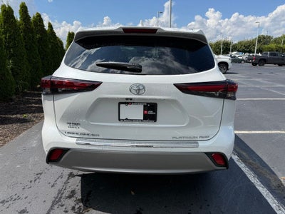 2026 Toyota Highlander Platinum