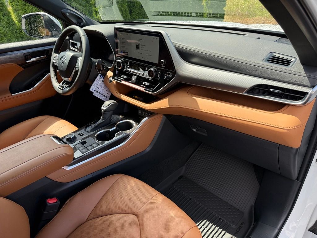 2026 Toyota Highlander Platinum