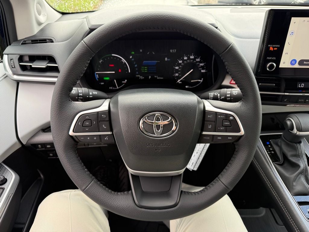 2026 Toyota Sienna XLE