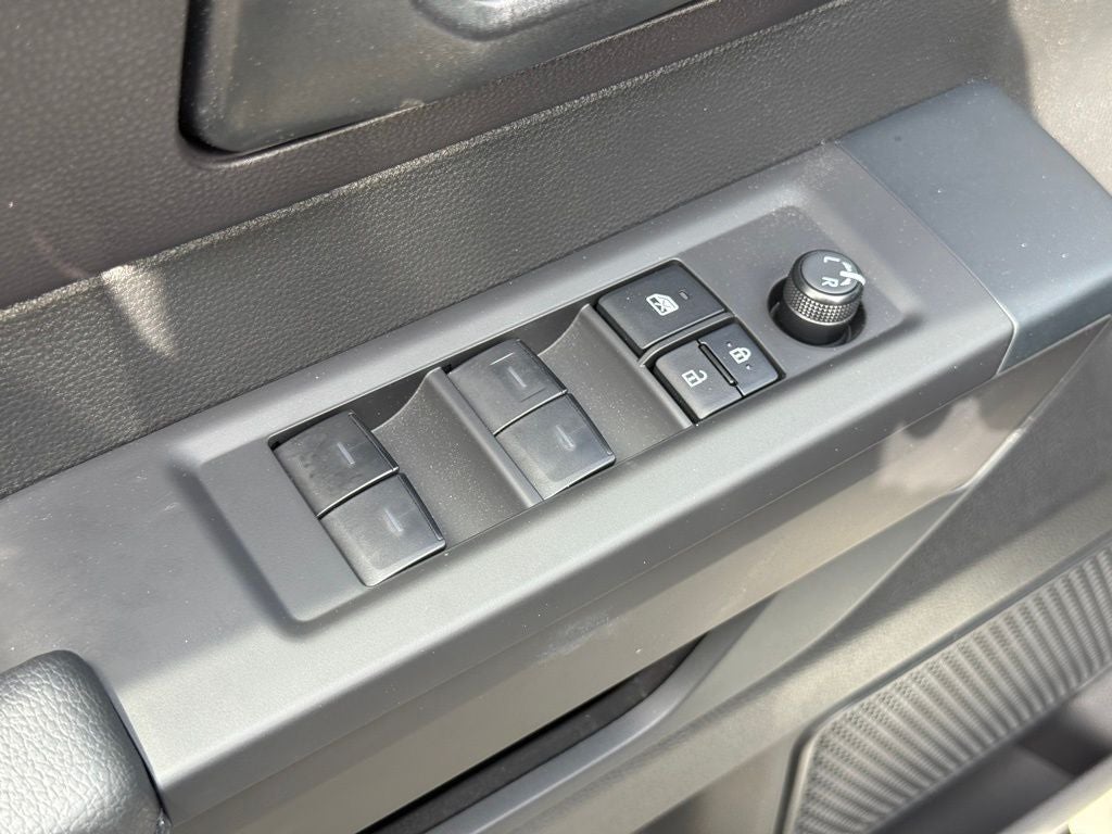 2025 Toyota Tundra SR