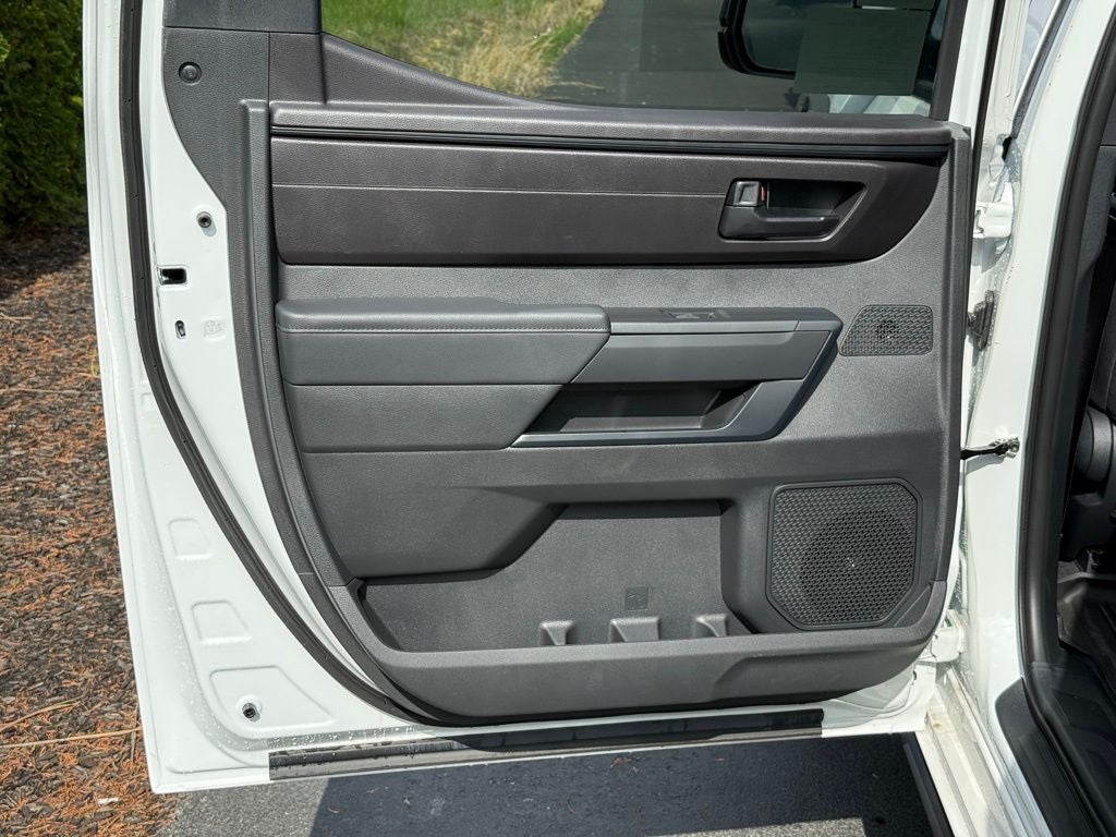 2025 Toyota Tundra SR