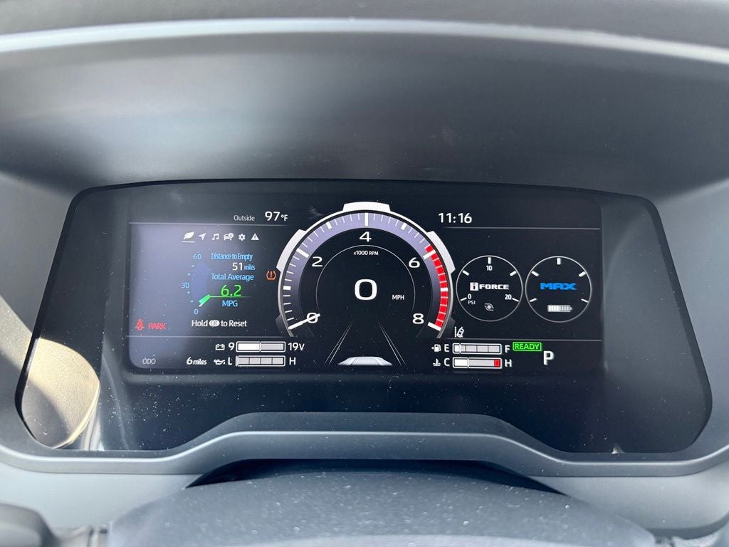 2026 Toyota Tundra i-FORCE MAX Tundra Platinum