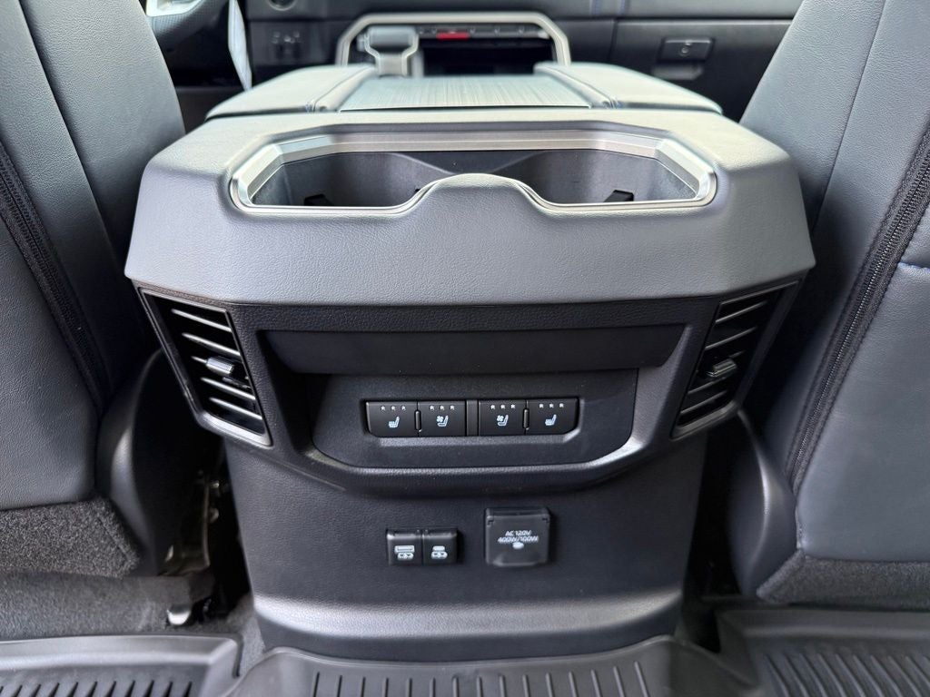 2026 Toyota Tundra i-FORCE MAX Tundra Platinum