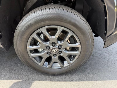 2026 Toyota Tundra i-FORCE MAX Tundra Platinum