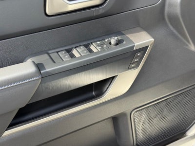 2026 Toyota Tundra i-FORCE MAX Tundra Platinum