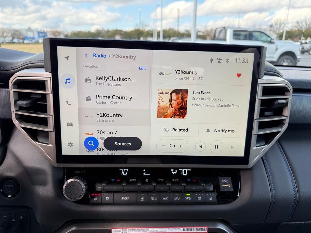 2026 Toyota Tundra i-FORCE MAX Tundra Platinum