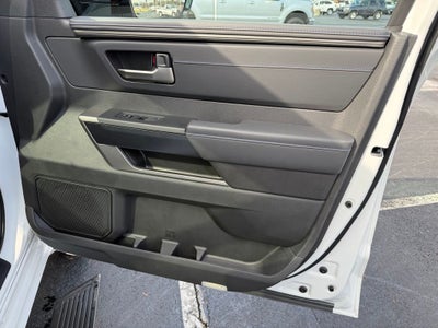 2026 Toyota Tundra i-FORCE MAX Tundra Platinum