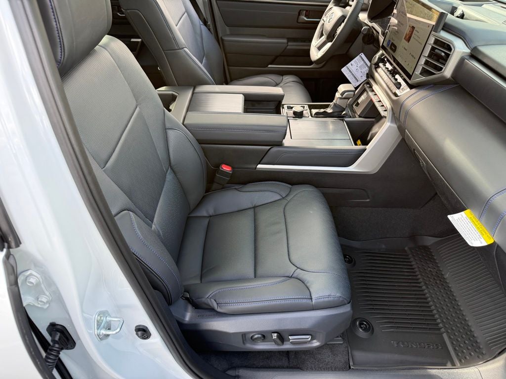 2026 Toyota Tundra i-FORCE MAX Tundra Platinum