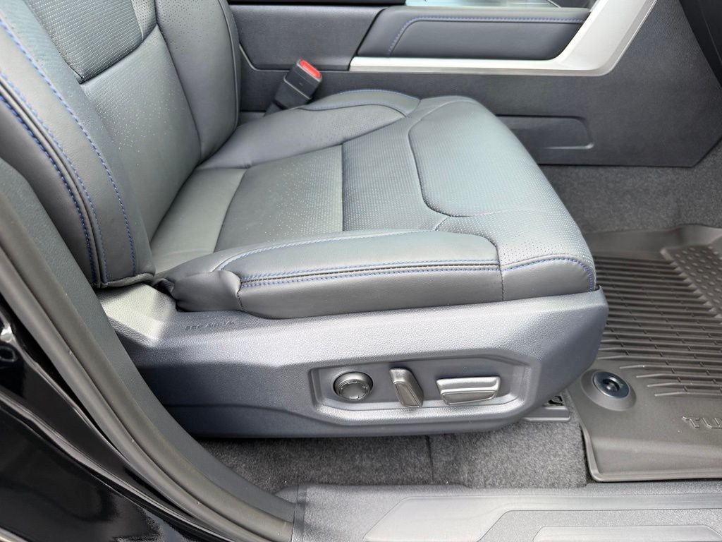 2026 Toyota Tundra i-FORCE MAX Tundra Platinum