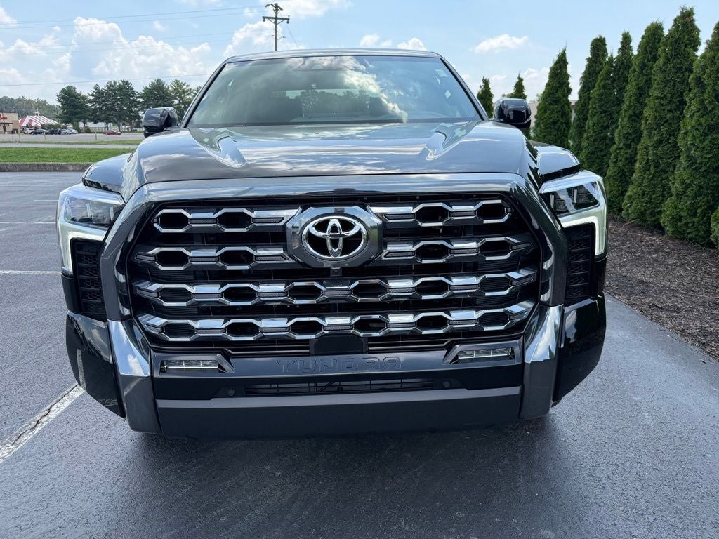 2026 Toyota Tundra i-FORCE MAX Tundra Platinum