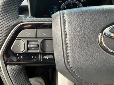 2026 Toyota Tundra i-FORCE MAX Tundra Platinum