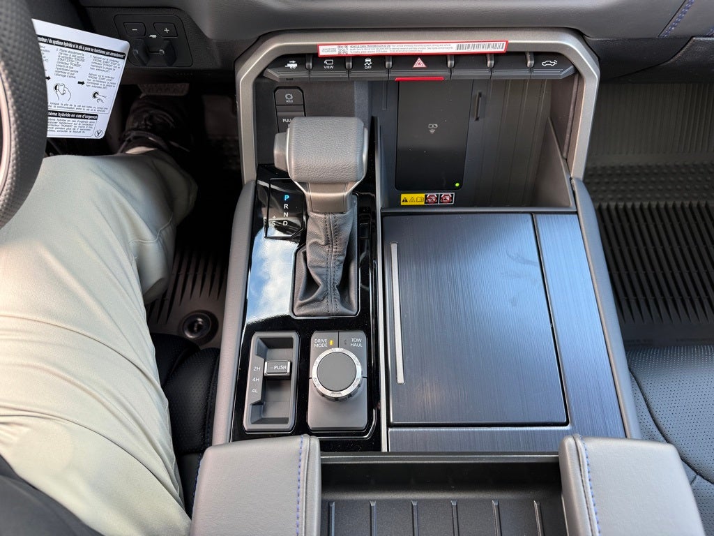 2026 Toyota Tundra i-FORCE MAX Tundra Platinum