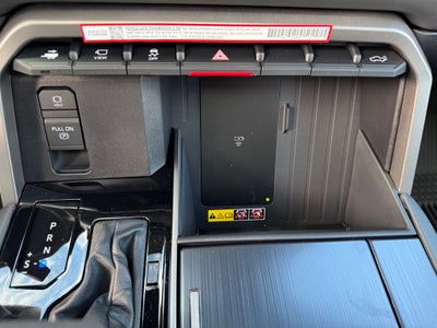 2026 Toyota Tundra i-FORCE MAX Tundra Platinum