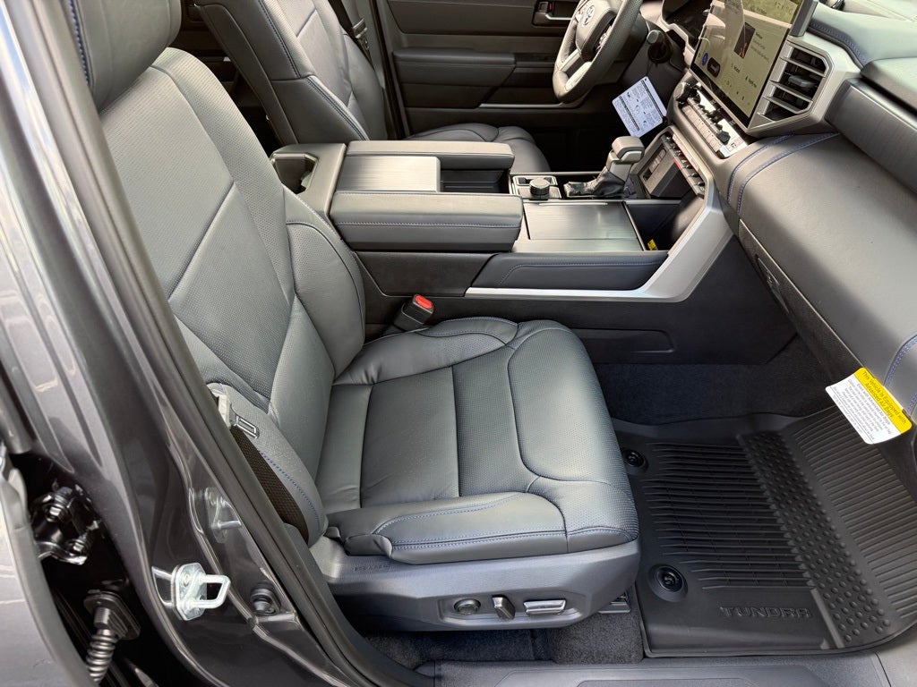 2026 Toyota Tundra i-FORCE MAX Tundra Platinum