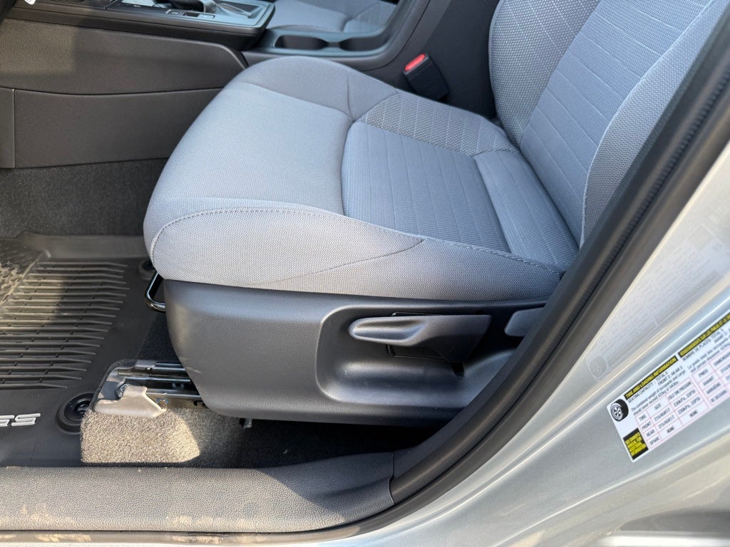 2026 Toyota Corolla Cross Hybrid SE